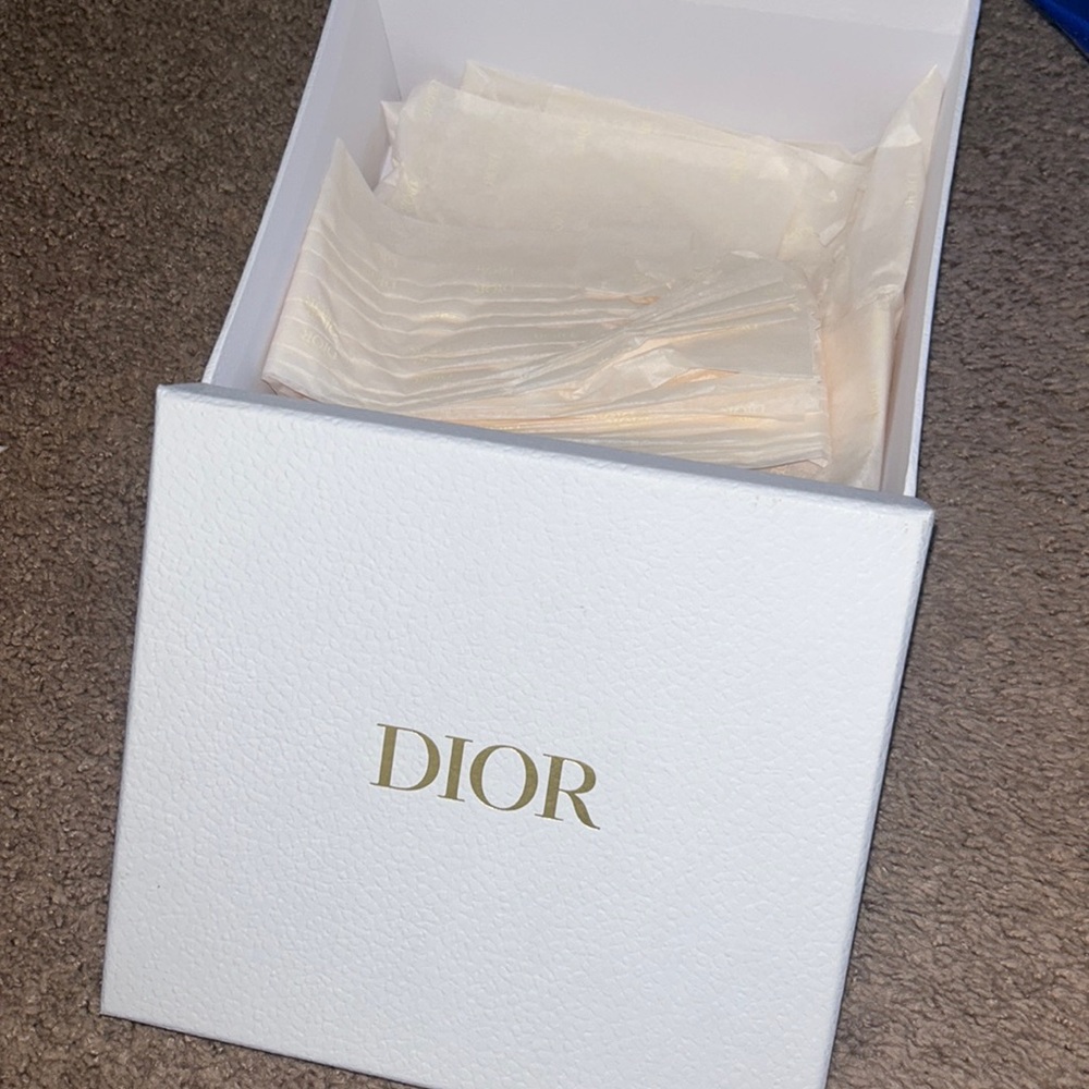 Dior gift box